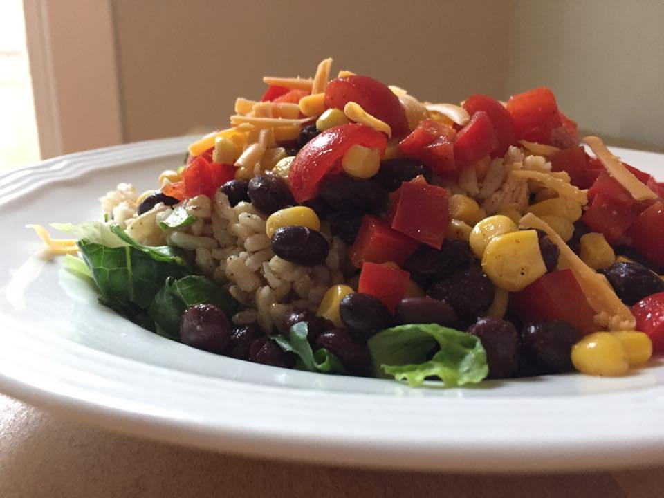 Chicken Burrito Bowl Mason Jars.  Shake up your lunch routine with these …