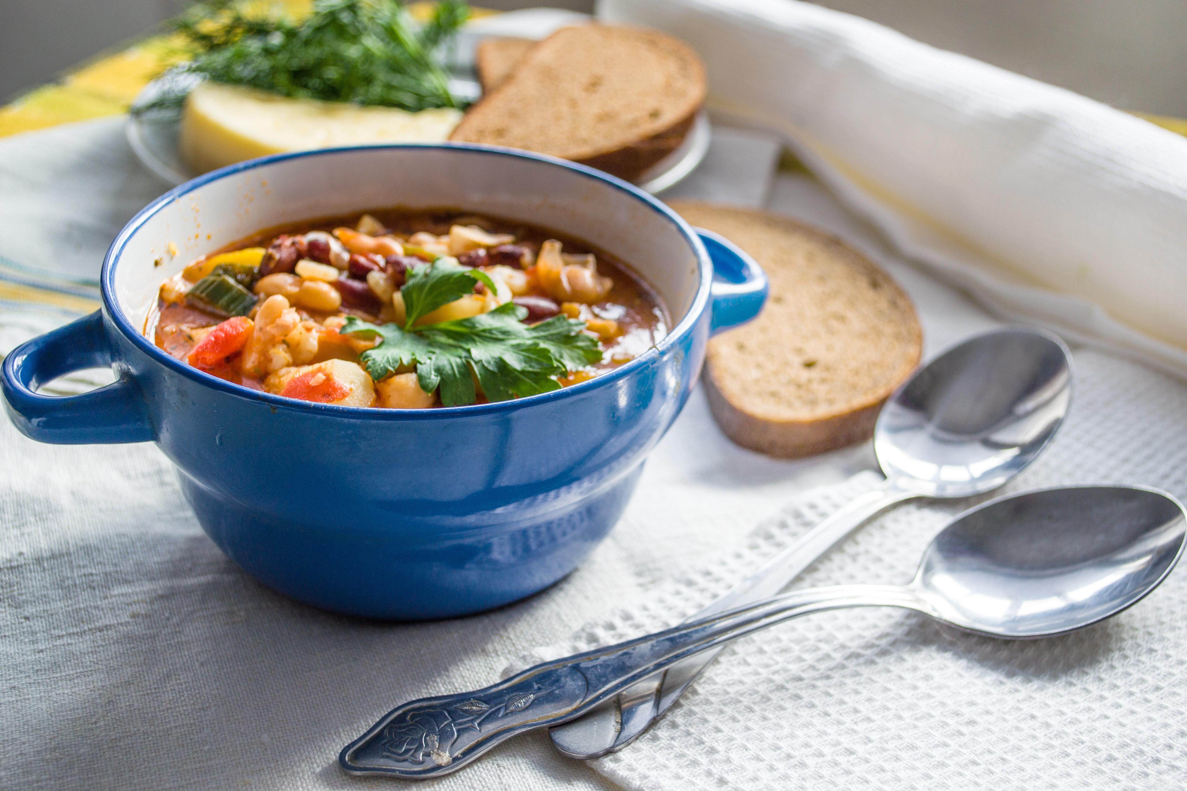 Slow Cooker Barley and Bean Soup