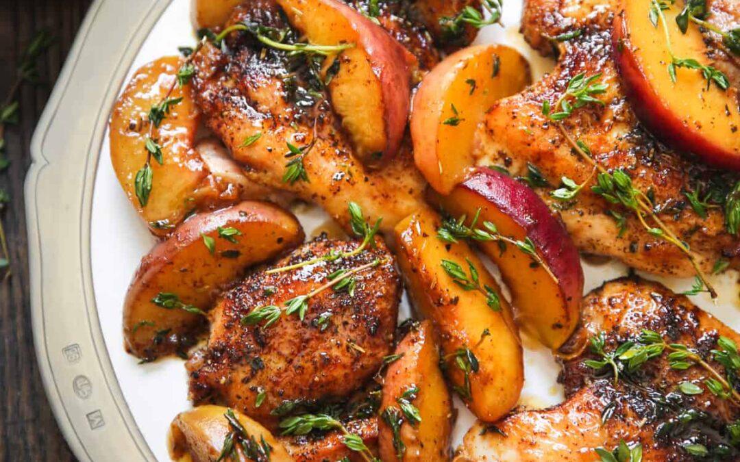 Chicken with peaches – 30-minute one skillet meal!